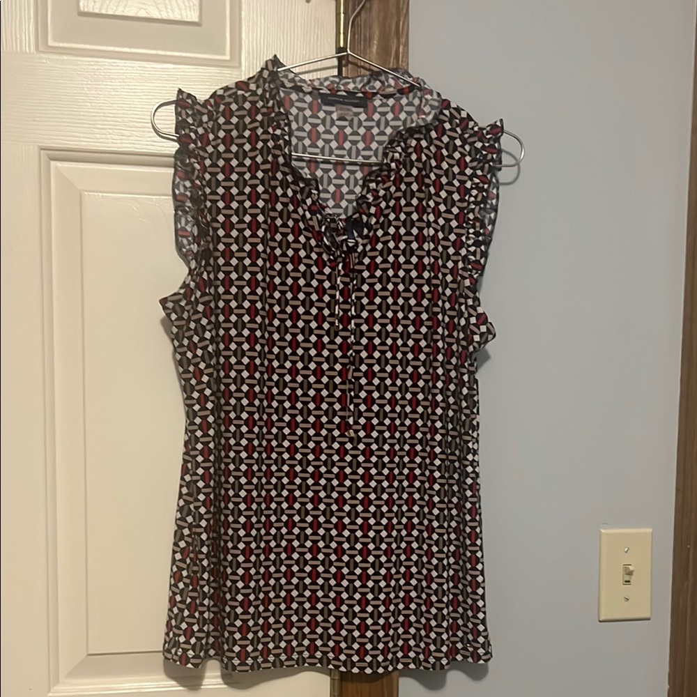 Tommy Hilfiger Multi Color Ruffled Sleeveless Blouse